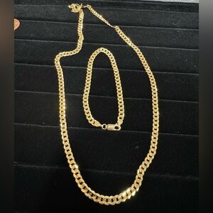 14k Yellow Gold 5mm Flat curb chain 20 inches and 7 inch bracelet